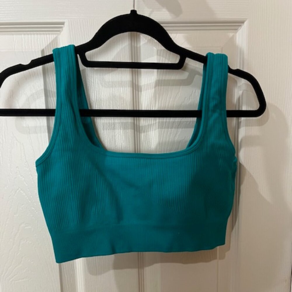 Green Ribbed Crop Top Sports Bra